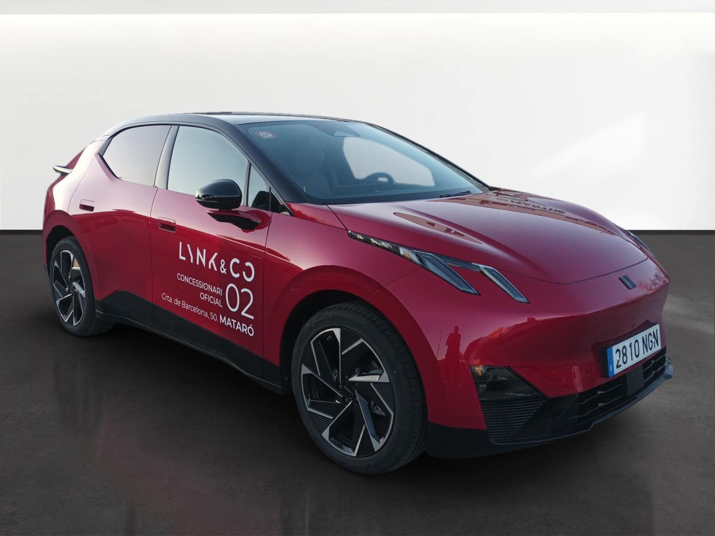 02 BEV 66KWH MORE 272 5P