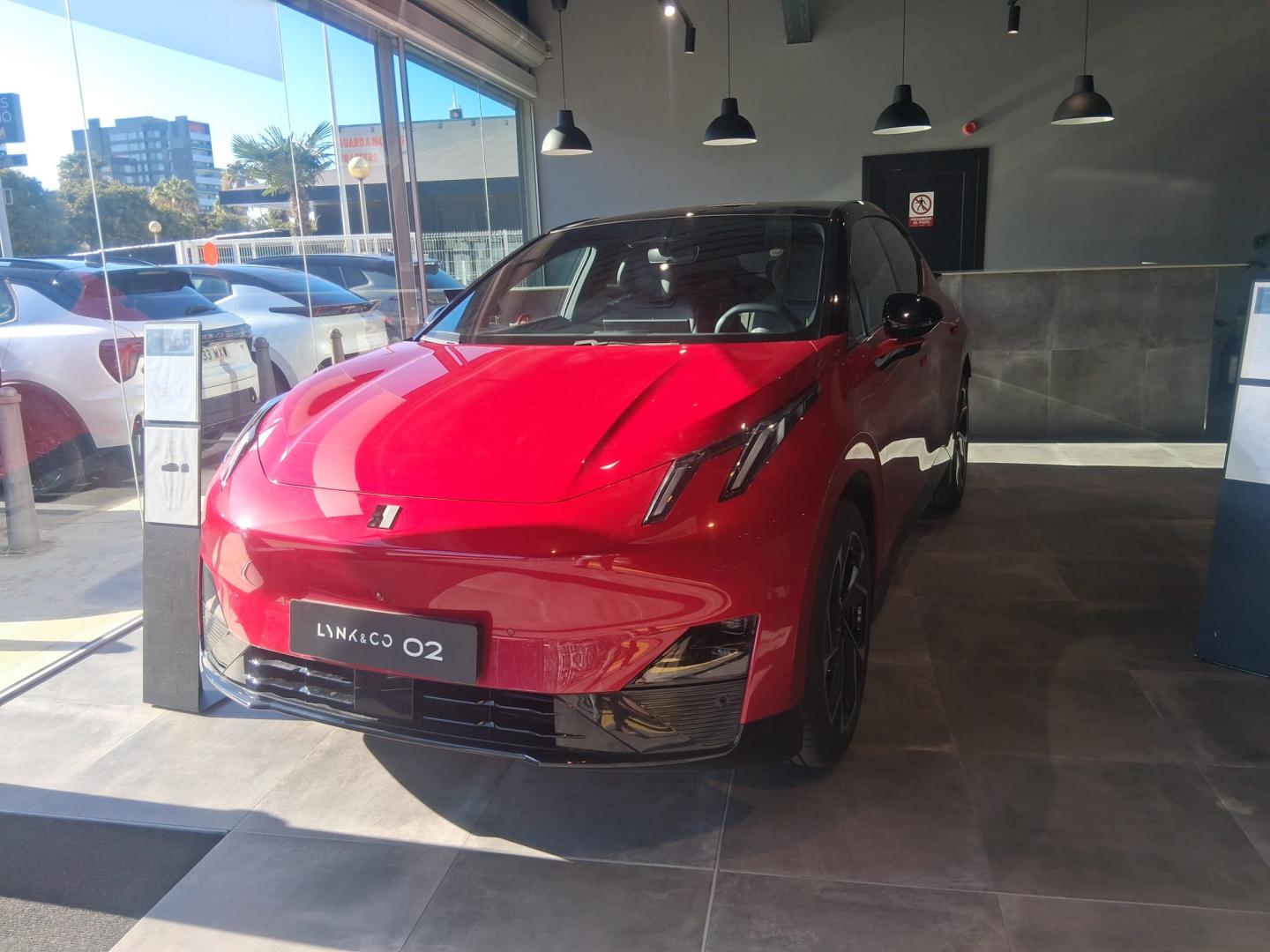 02 BEV 66KWH MORE 272 5P